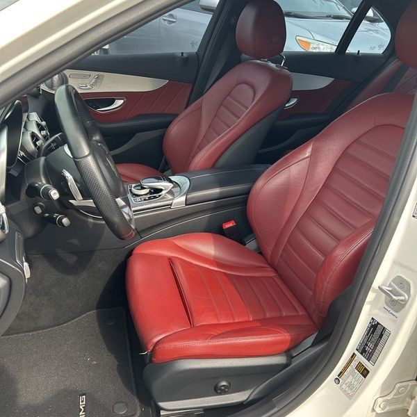 2016 Mercedes-Benz C-Class Image 8