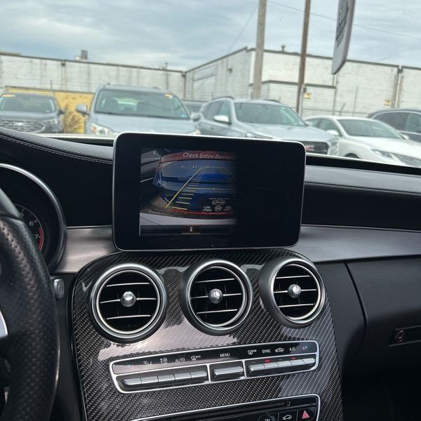 2016 Mercedes-Benz C-Class Image 11