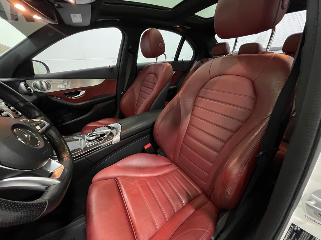 2016 Mercedes-Benz C-Class Image 14