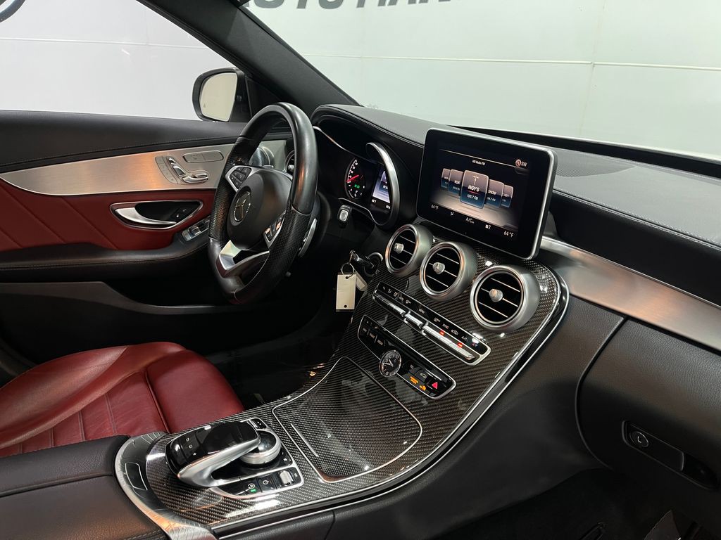 2016 Mercedes-Benz C-Class Image 20