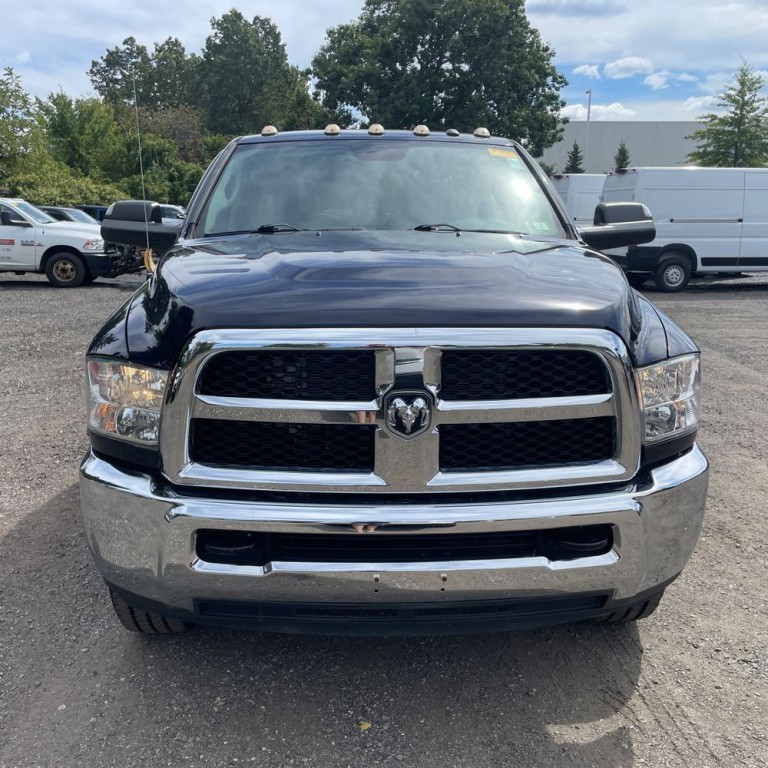 2017 RAM 2500 Image 2