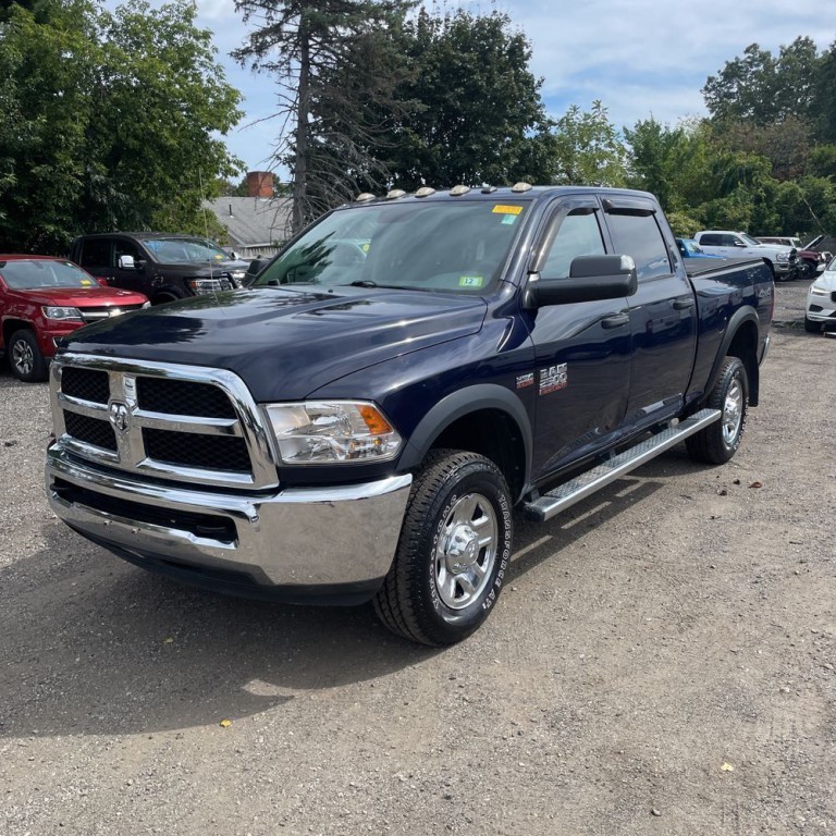 2017 RAM 2500 Image 3