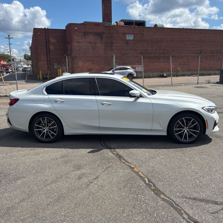2019 BMW 3 Series Image 4