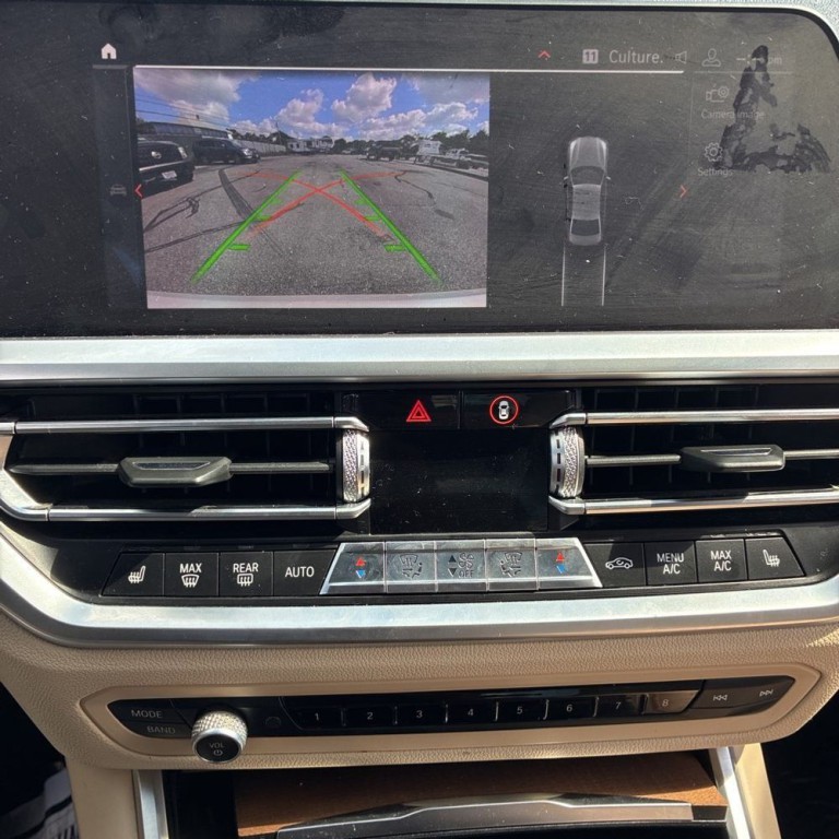 2019 BMW 3 Series Image 10