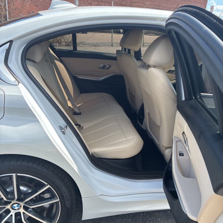 2019 BMW 3 Series Image 13