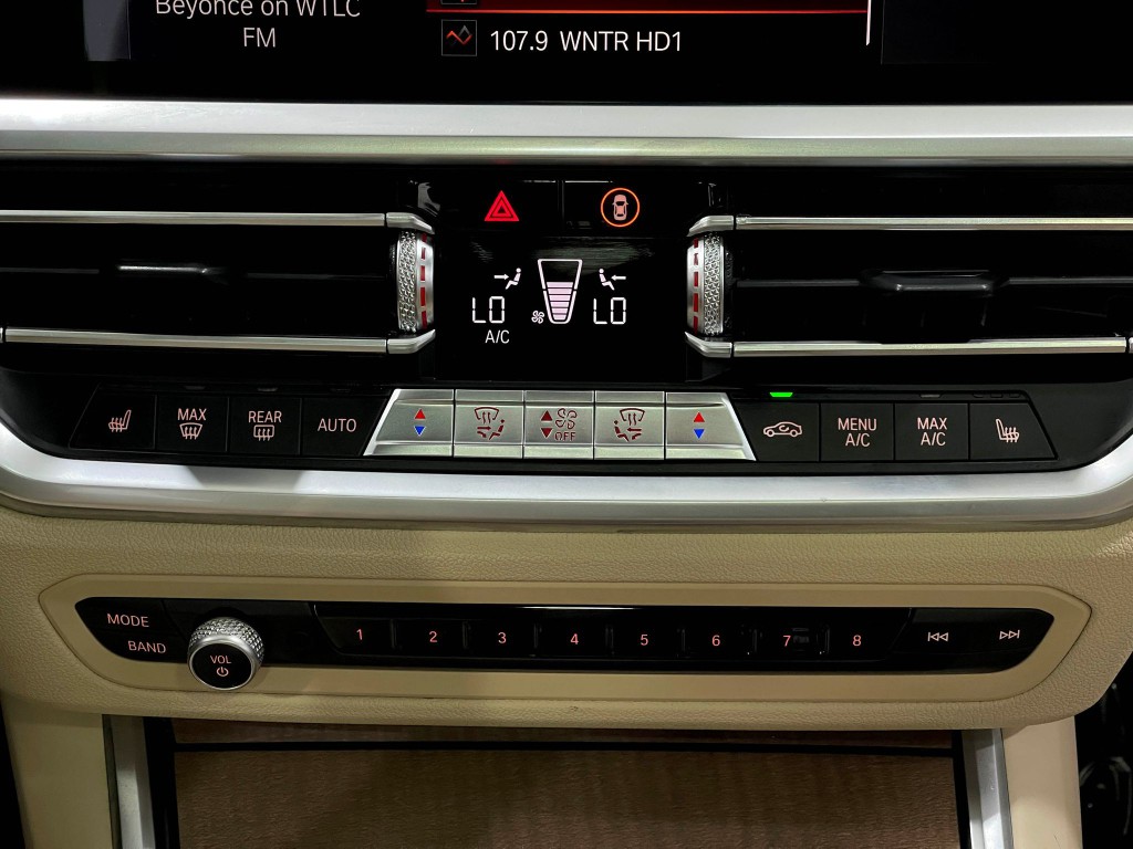 2019 BMW 3 Series Image 25