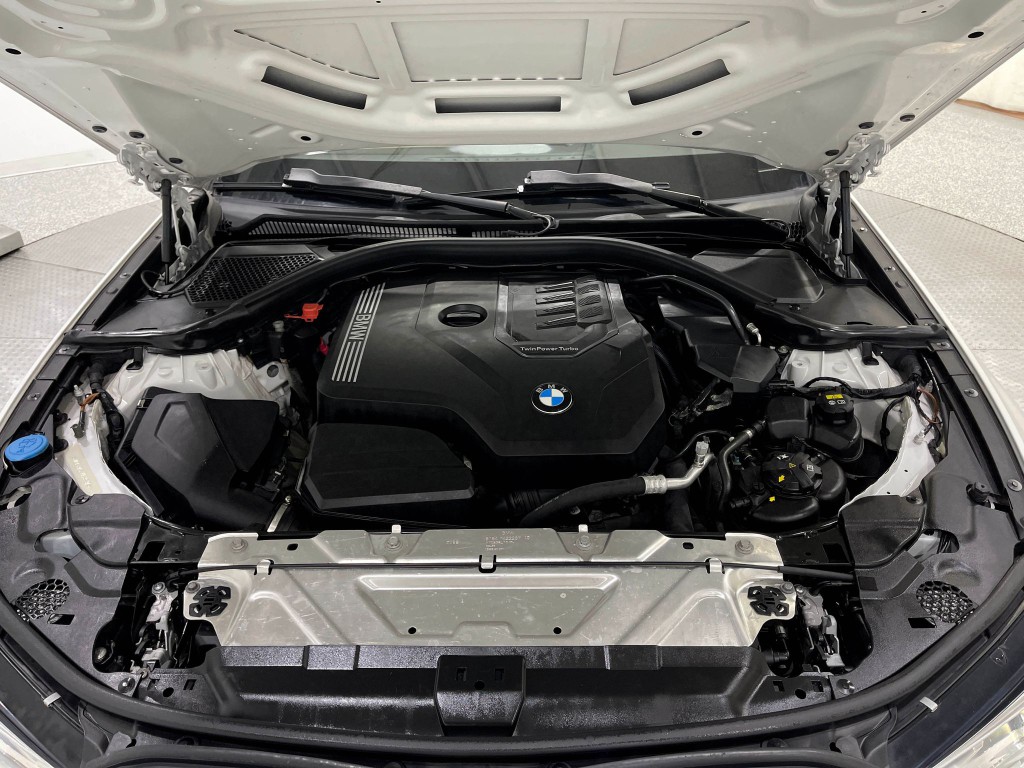 2019 BMW 3 Series Image 27