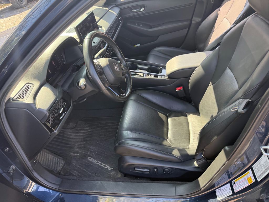 2023 Honda Accord Image 5