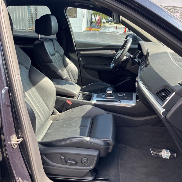 2020 Audi Q5 Image 9