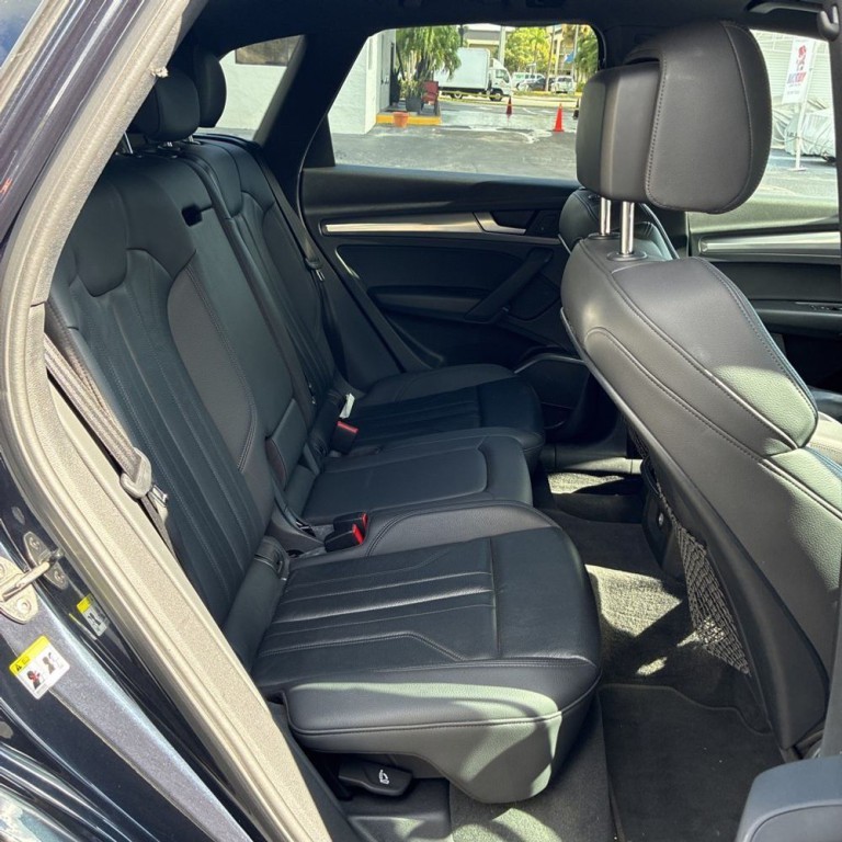 2020 Audi Q5 Image 16