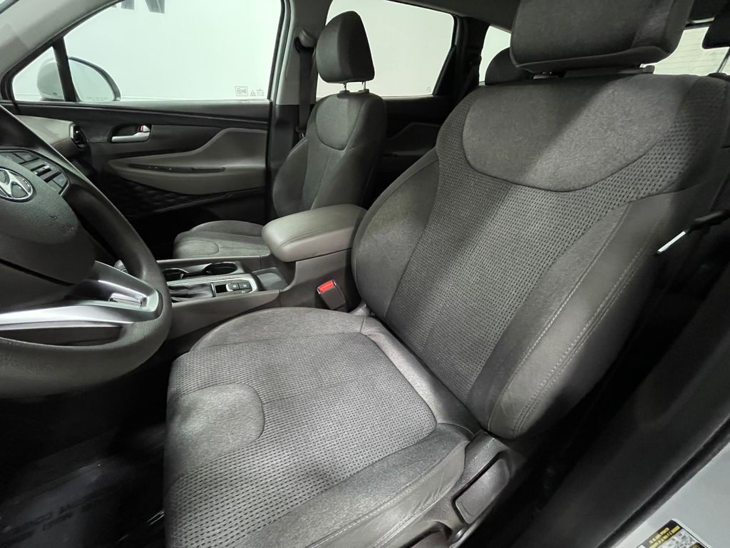 2020 Hyundai Santa Fe Image 12