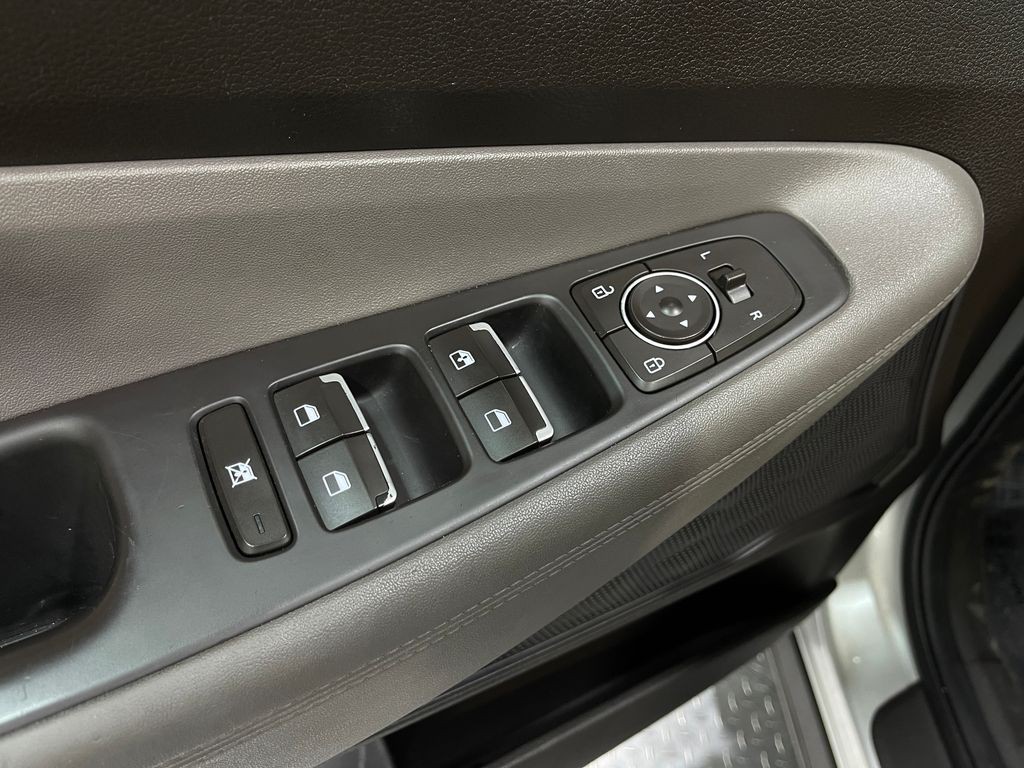 2020 Hyundai Santa Fe Image 14