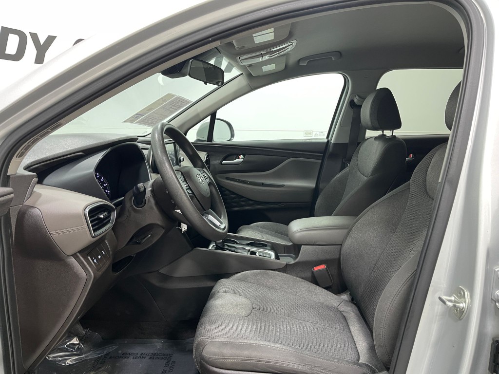 2020 Hyundai Santa Fe Image 11