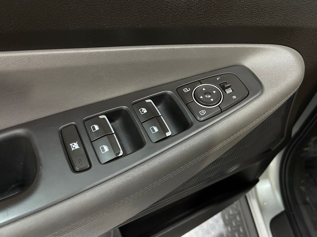 2020 Hyundai Santa Fe Image 14