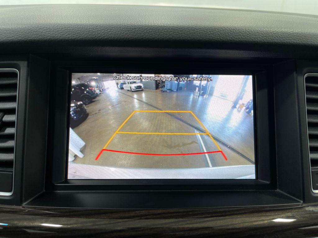2019 Genesis G80 Image 11