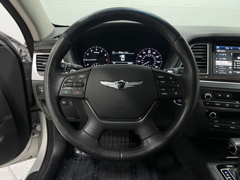 2019 Genesis G80 Image 21