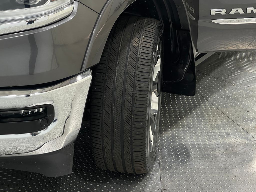 2019 RAM 1500 Image 36