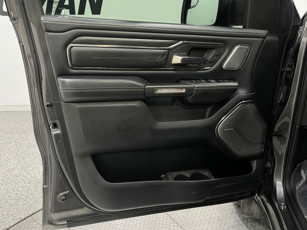 2019 RAM 1500 Image 16