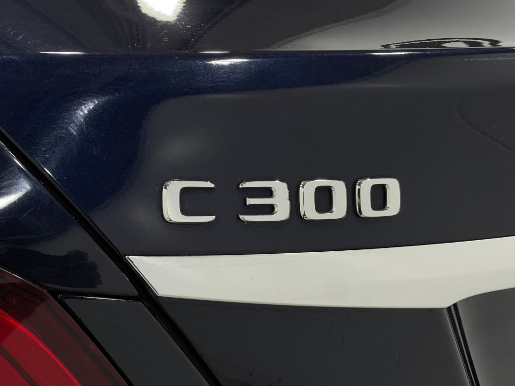 2019 Mercedes-Benz C-Class Image 40