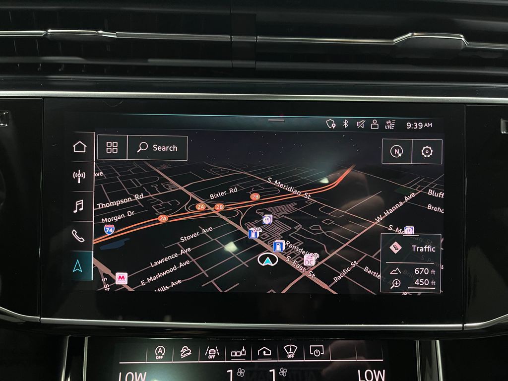 2019 Audi Q8 Image 10
