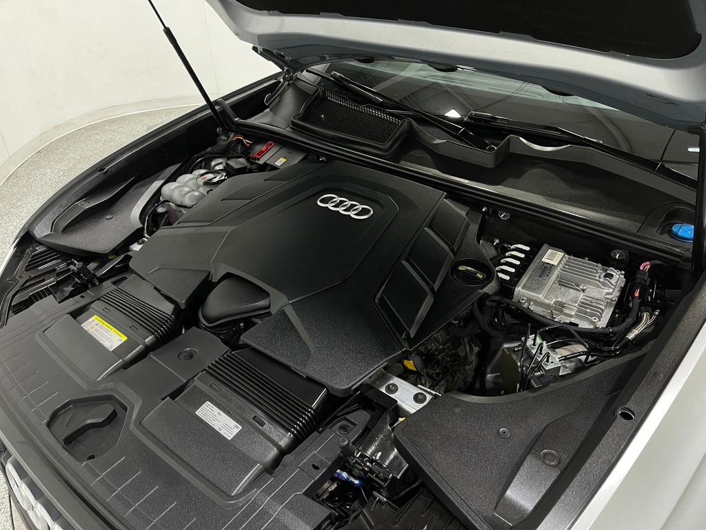 2019 Audi Q8 Image 27