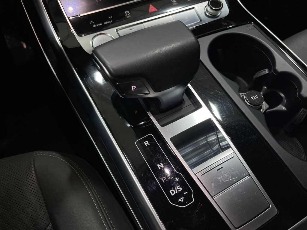 2019 Audi Q8 Image 29