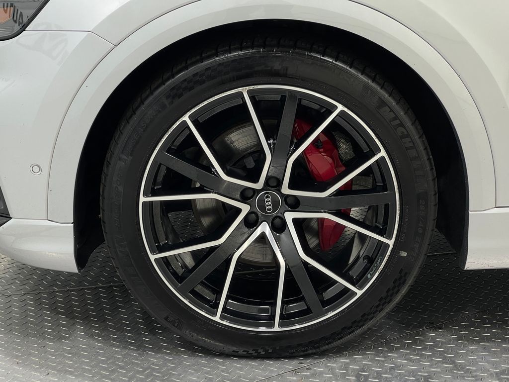 2019 Audi Q8 Image 35