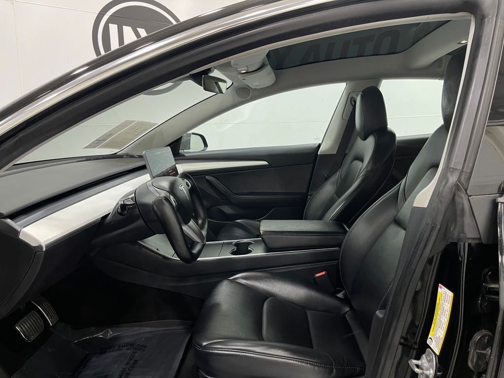 2019 Tesla Model 3 Image 14
