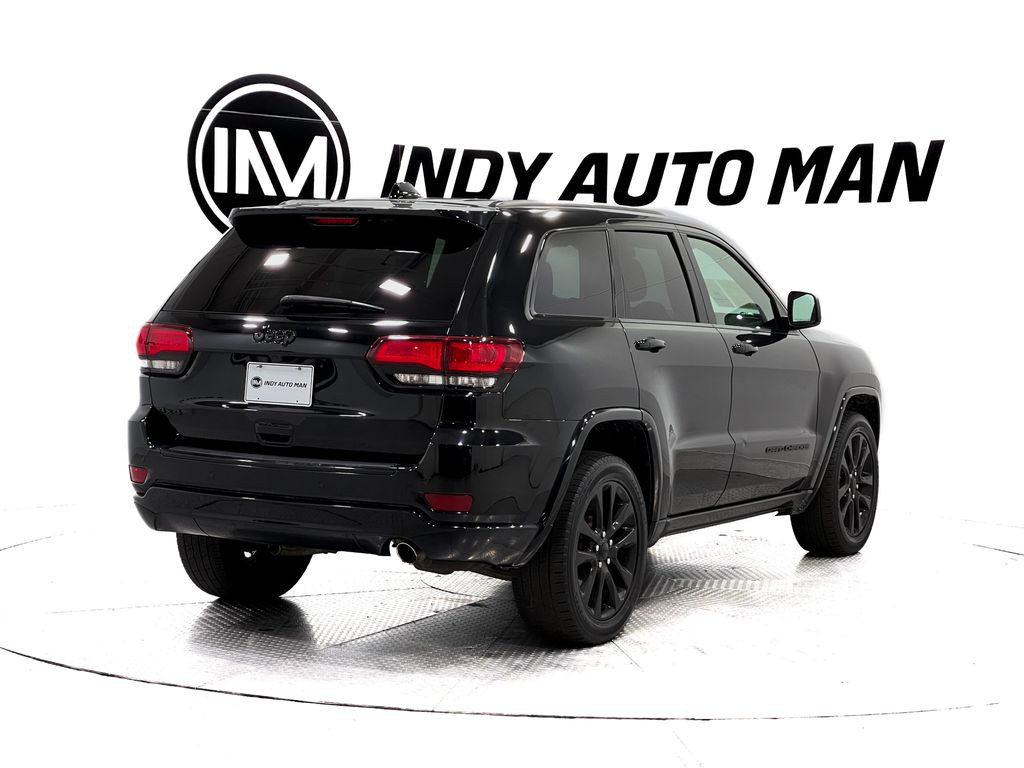 2018 Jeep Grand Cherokee Image 4