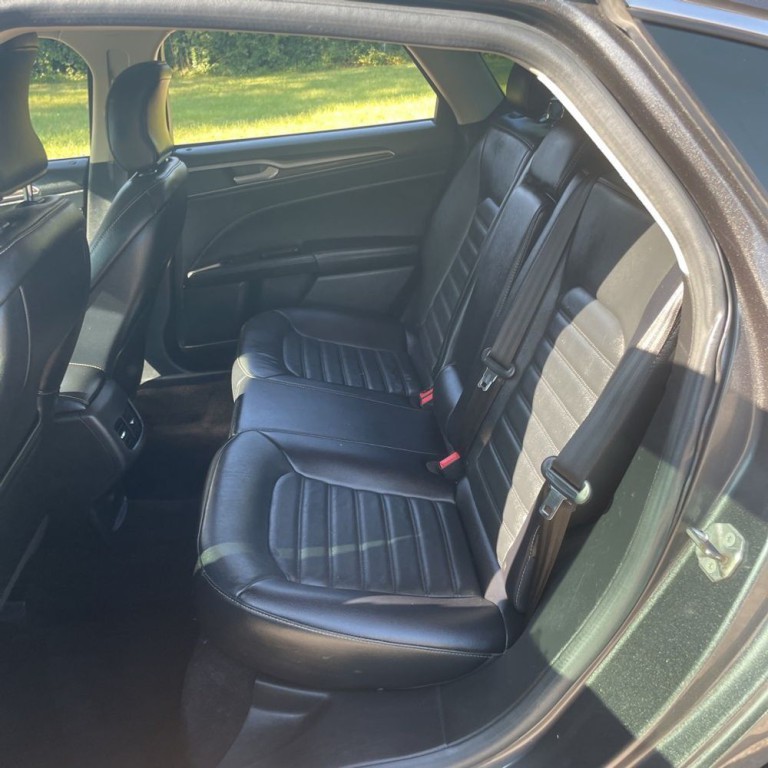 2017 Ford Fusion Image 19