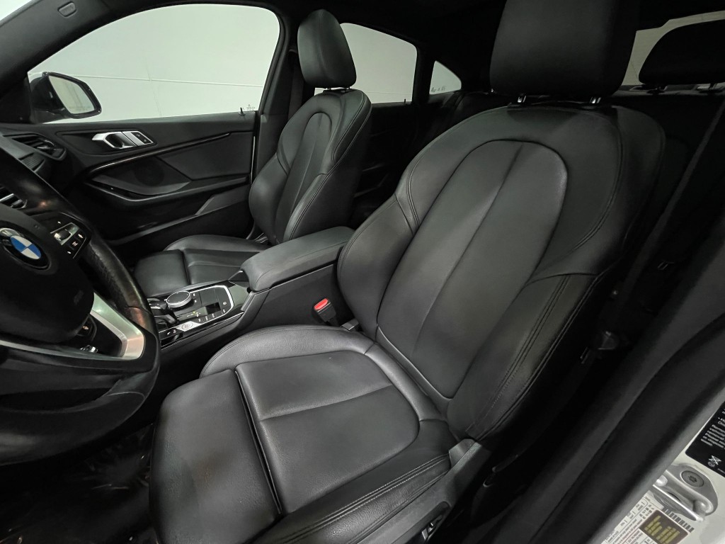 2021 BMW 2 Series Image 15