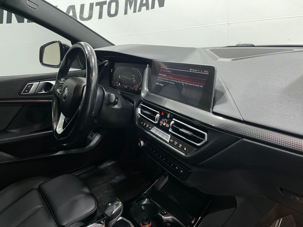 2021 BMW 2 Series Image 21