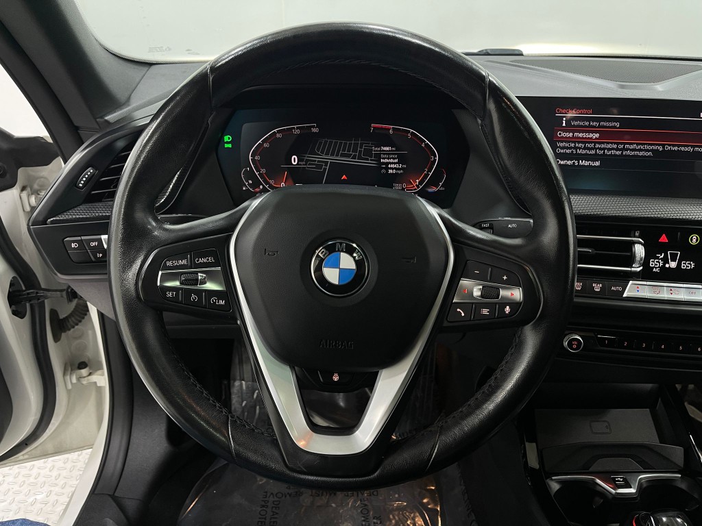 2021 BMW 2 Series Image 23