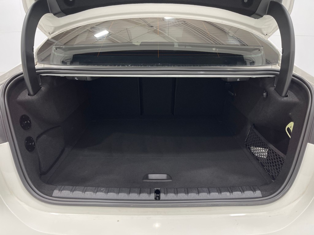 2021 BMW 2 Series Image 27