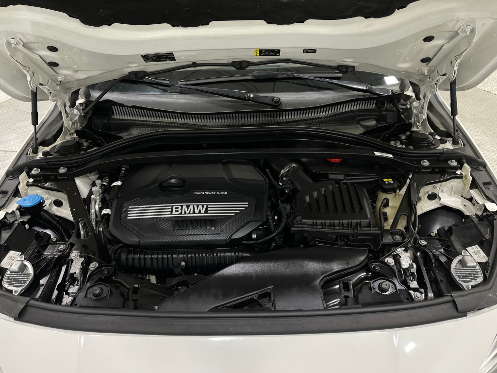 2021 BMW 2 Series Image 28