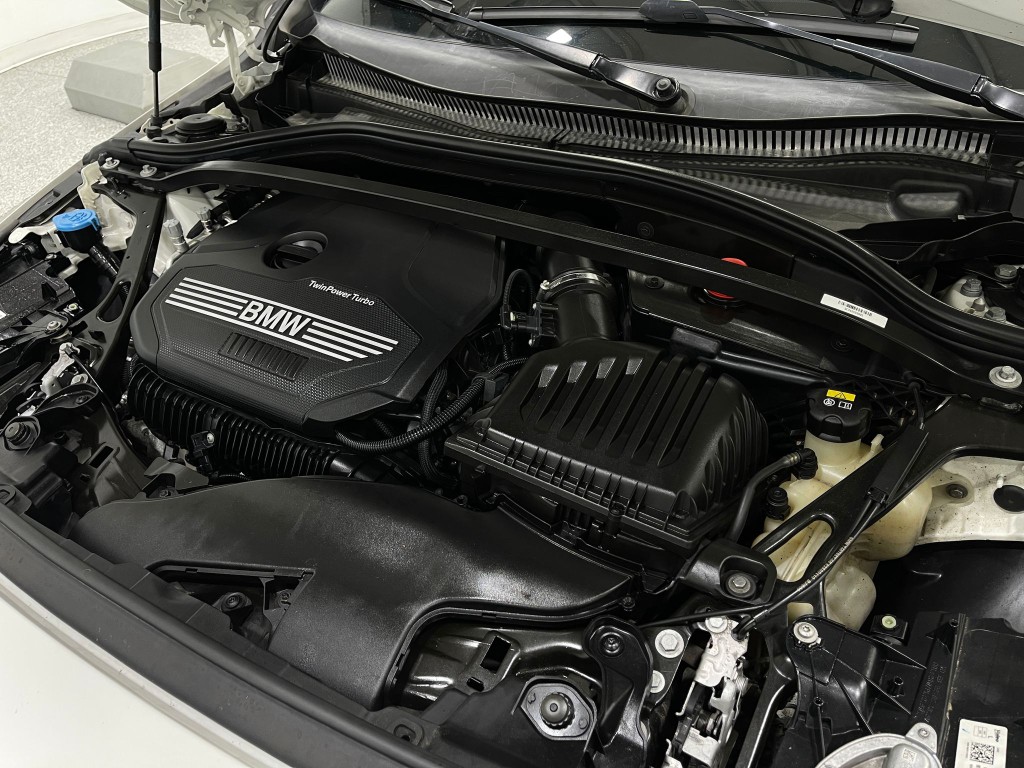 2021 BMW 2 Series Image 29