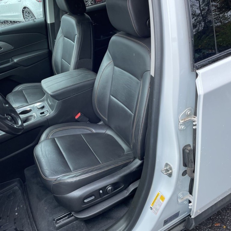 2021 Chevrolet Traverse Image 8