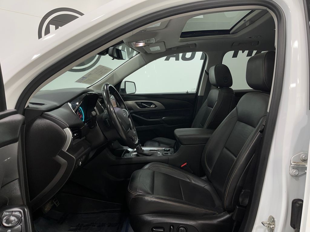 2021 Chevrolet Traverse Image 13