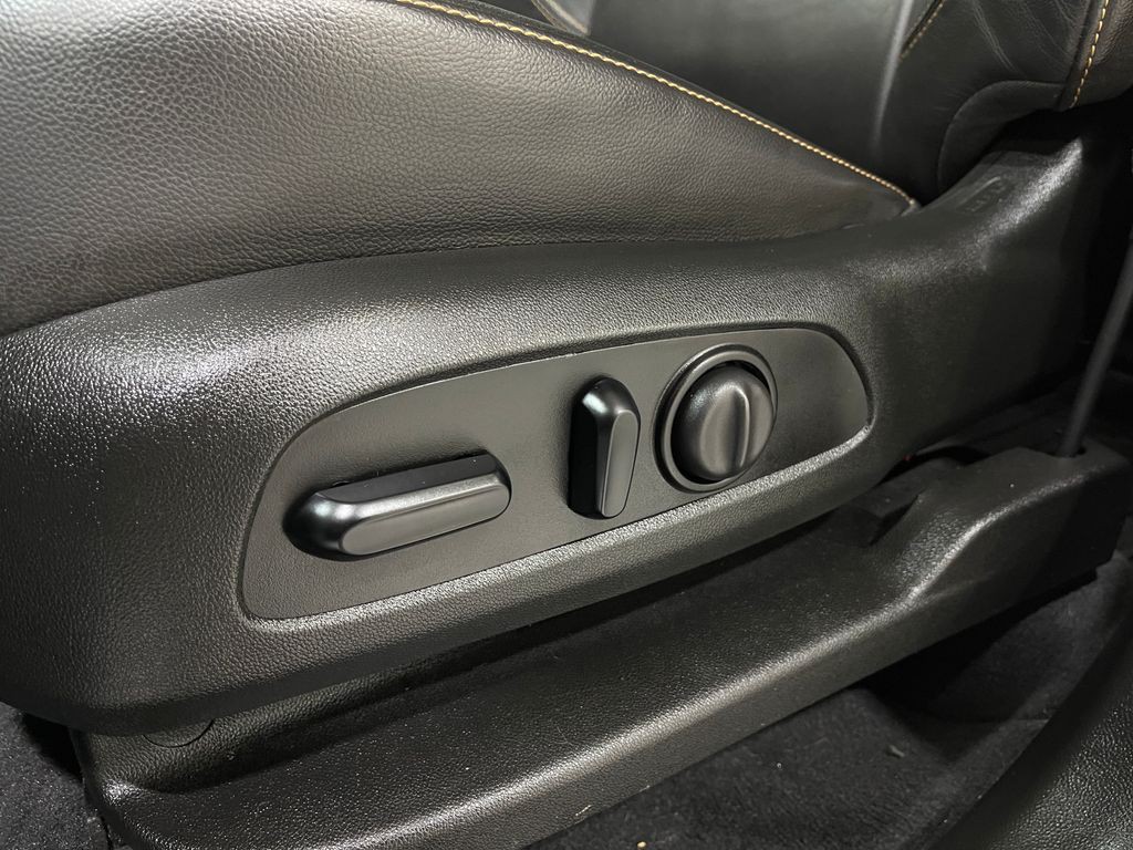 2021 Chevrolet Traverse Image 17