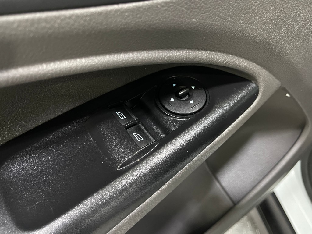 2020 Ford Transit Connect Image 14