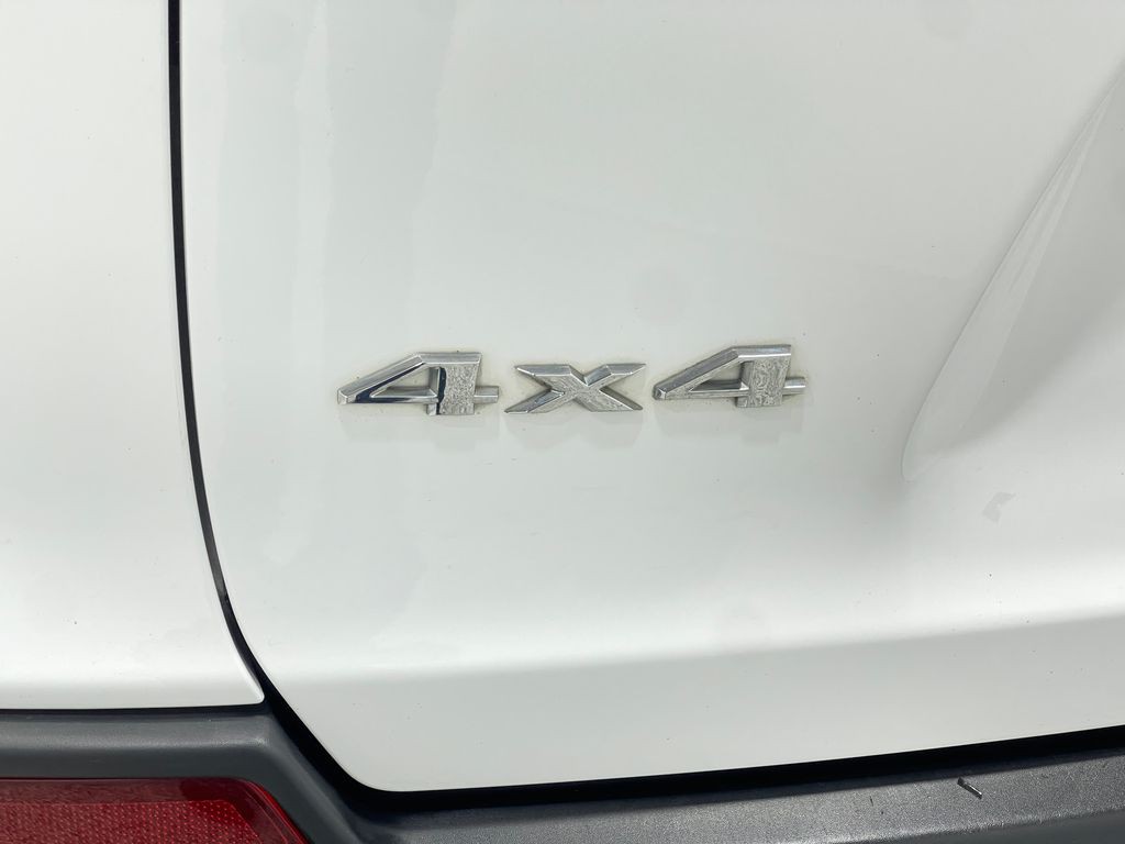 2019 Jeep Cherokee Image 40