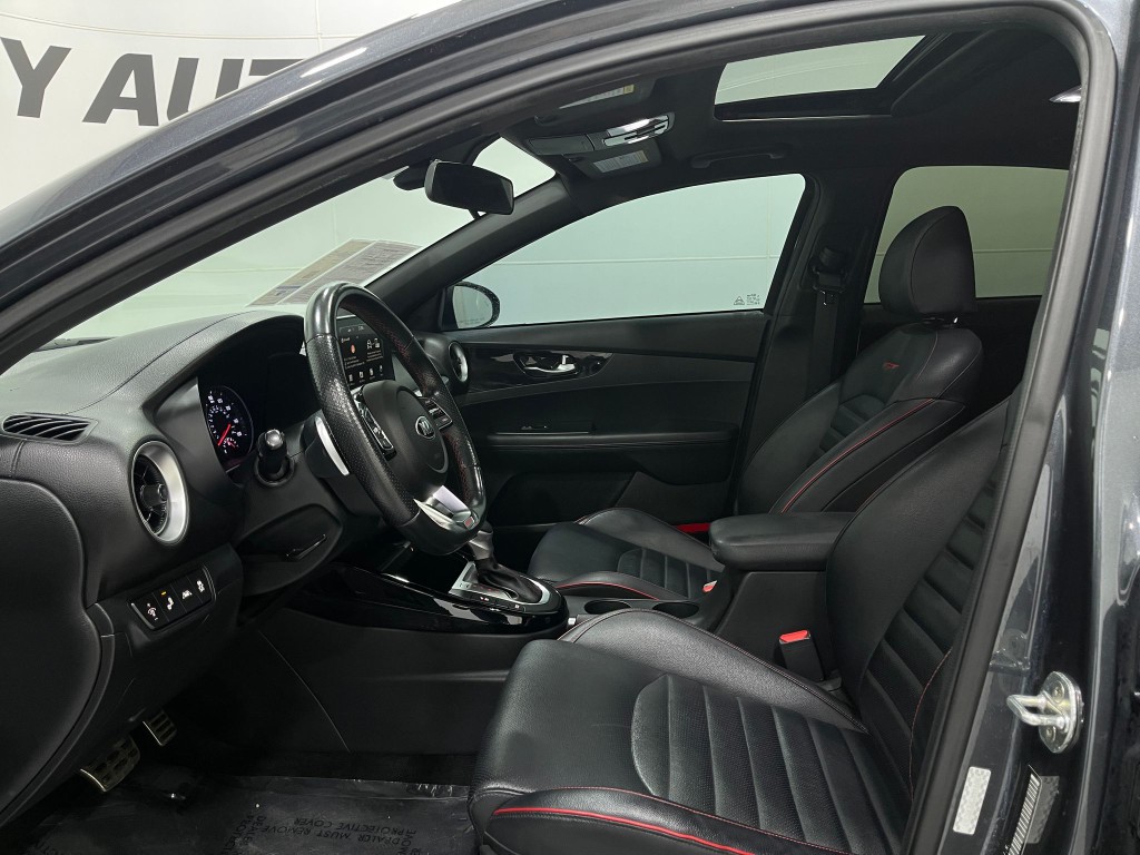 2021 Kia Forte Image 12