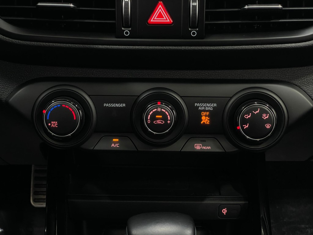 2021 Kia Forte Image 24