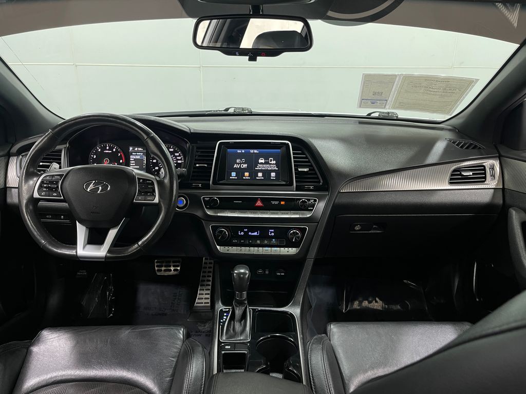 2018 Hyundai Sonata Image 18