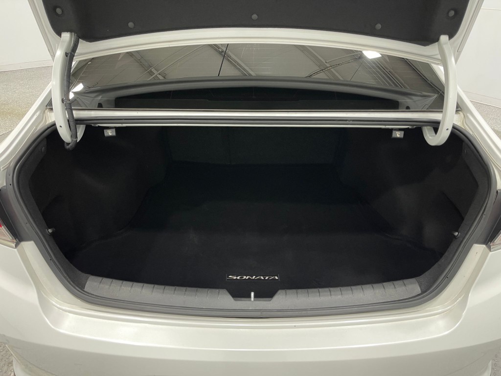 2018 Hyundai Sonata Image 25