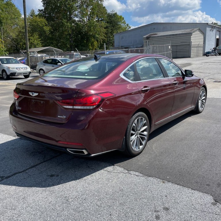 2016 Hyundai Genesis Image 5