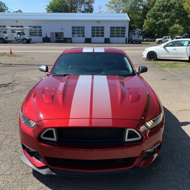 2016 Ford Mustang Image 2