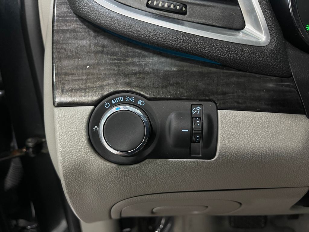 2016 Buick Enclave Image 20