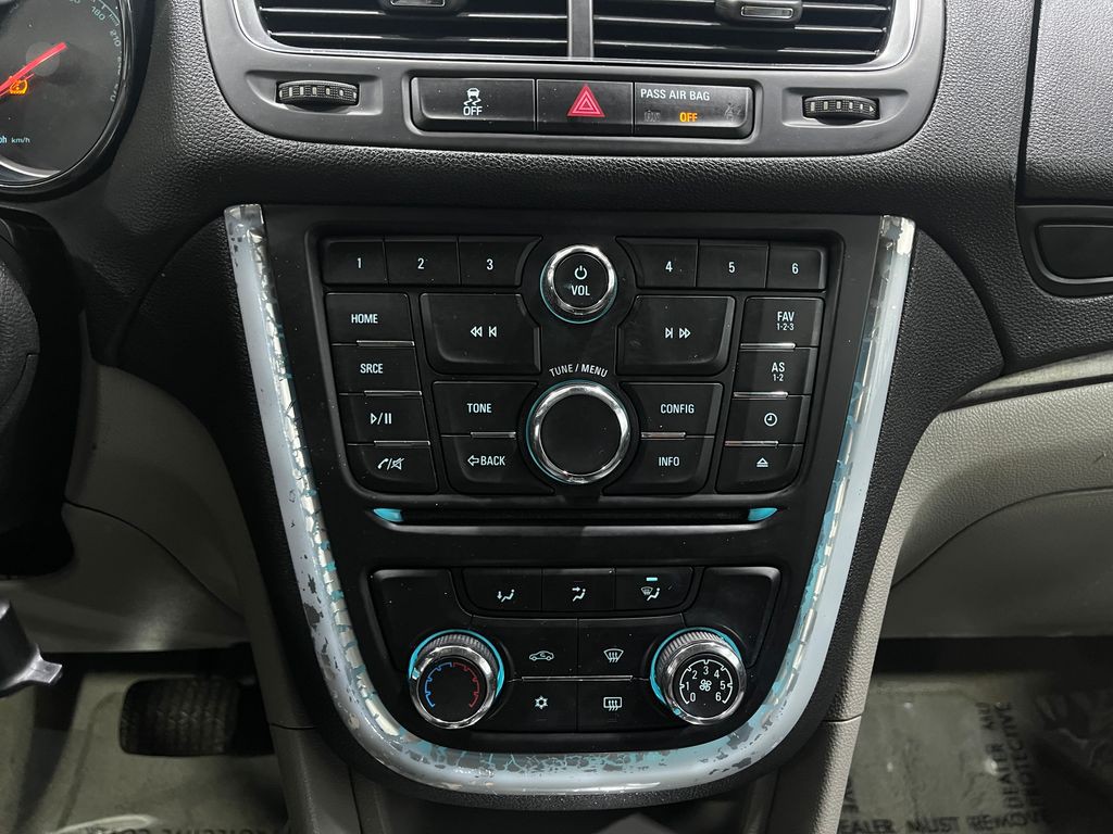 2016 Buick Enclave Image 24