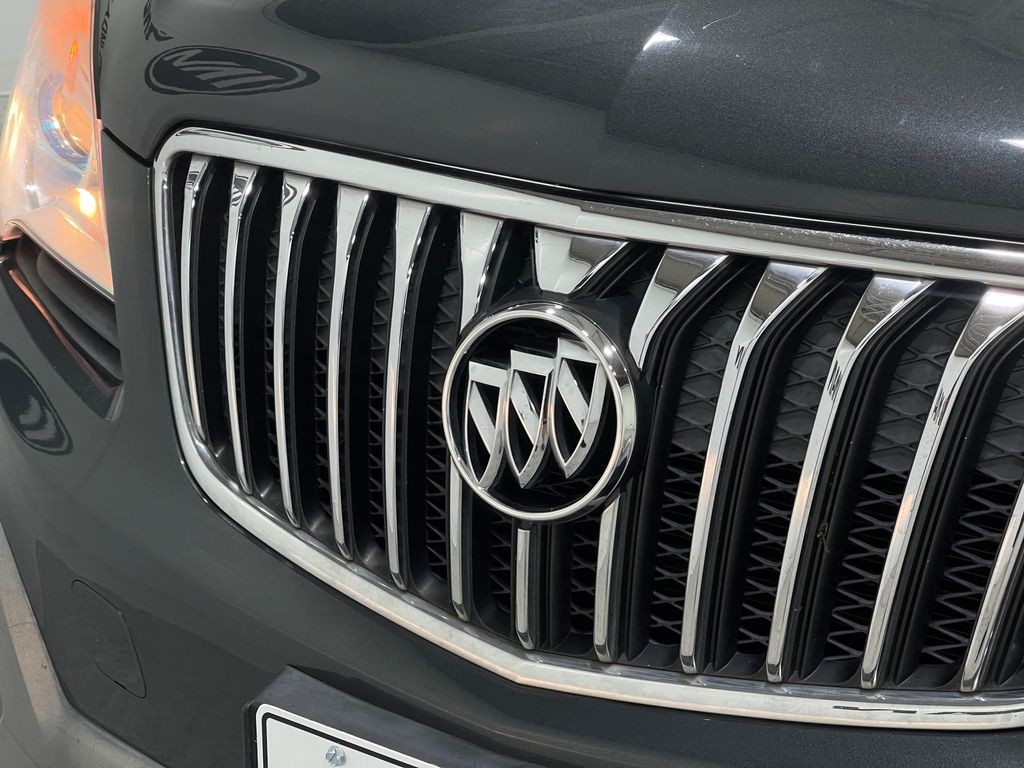 2016 Buick Enclave Image 36